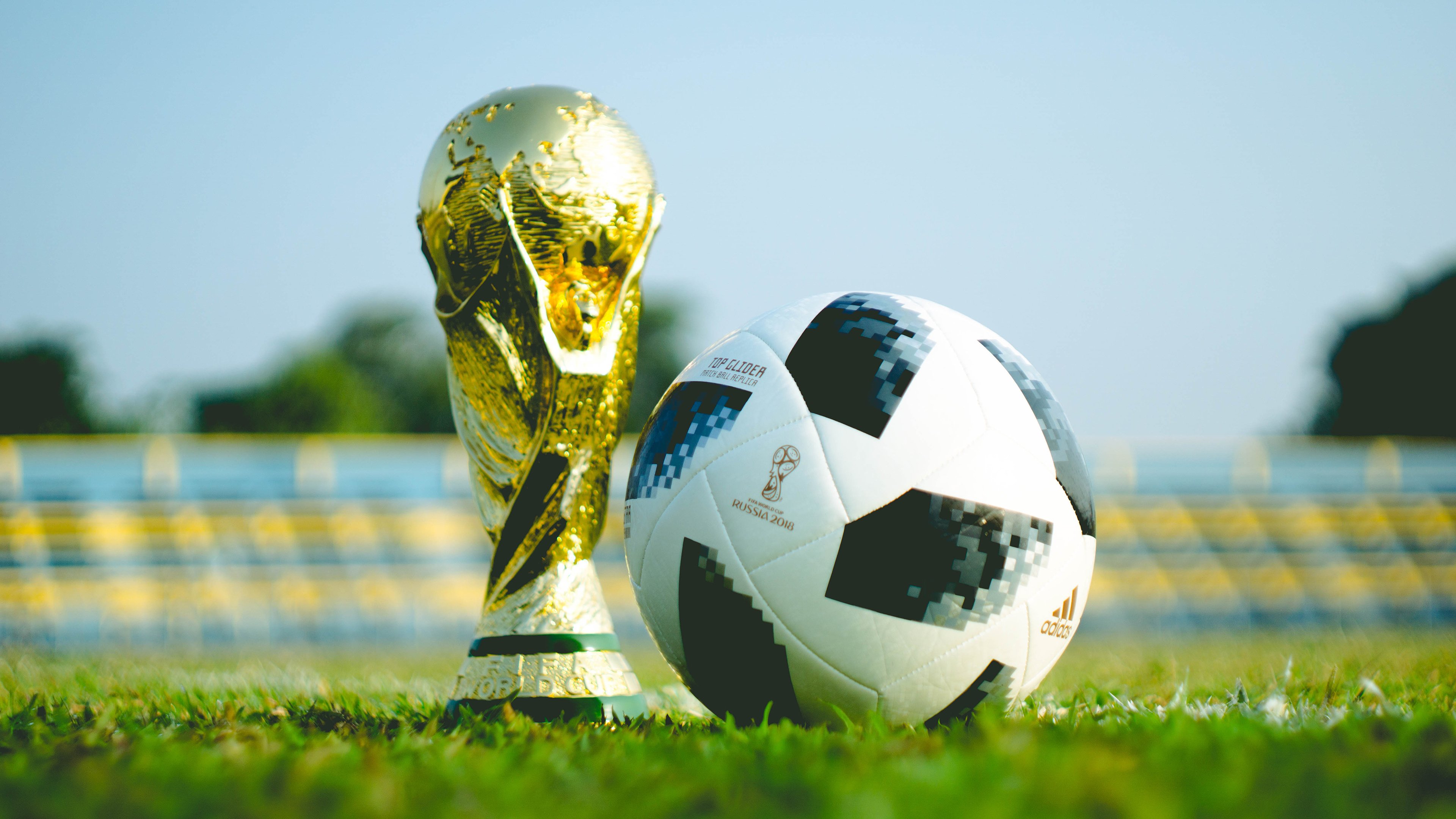 2026世界杯-Uzi绝境逆袭carry全场，永远滴神强势回归！